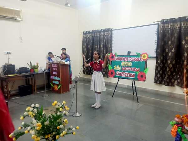 Jalandhar Sahodaya Inter School Hindi Peom Recitation Compitition Hosted By  Dayanand Model Sr.Sec.School, Jalandhar